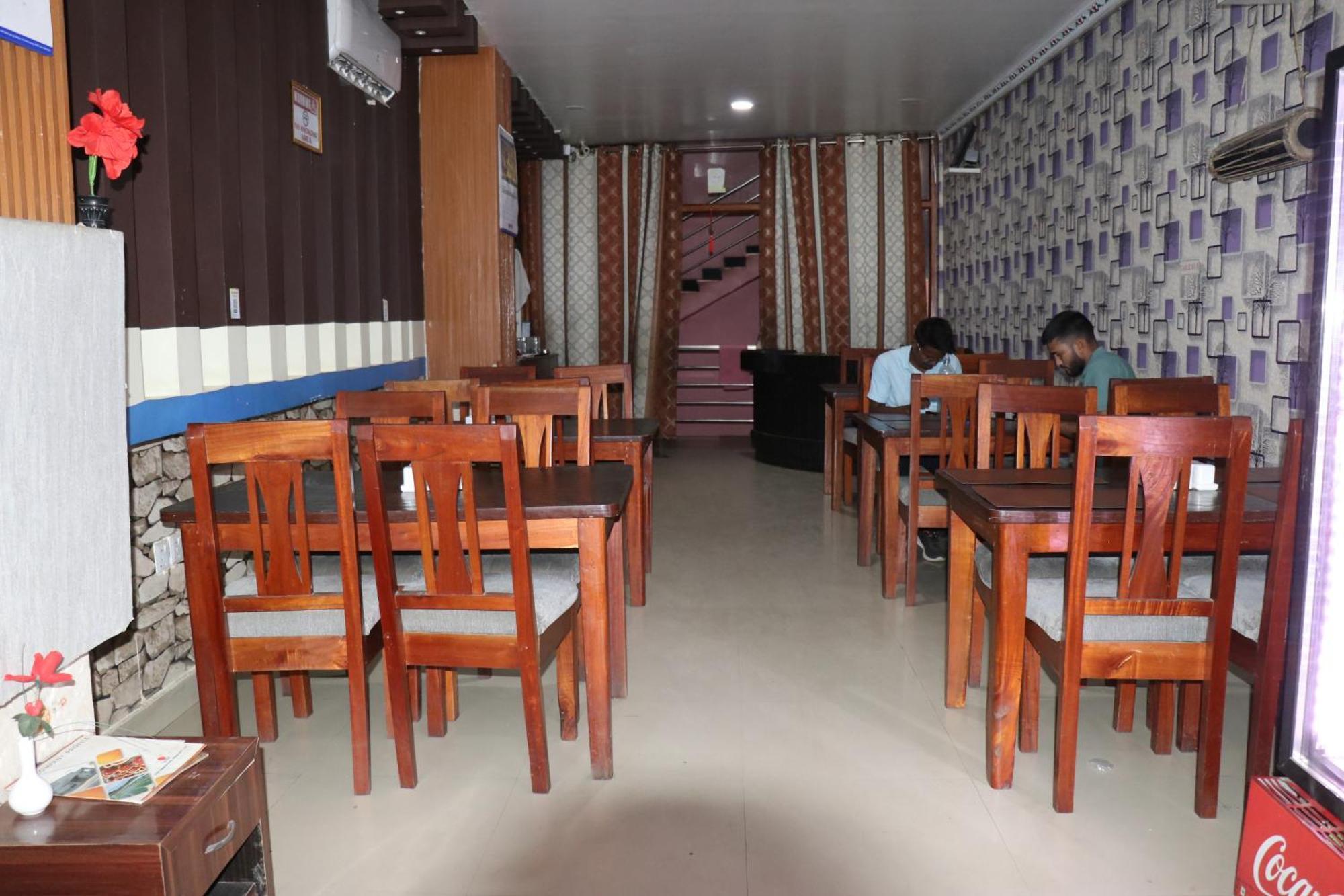 Hotel Megha Heritage Surkhet Exterior foto